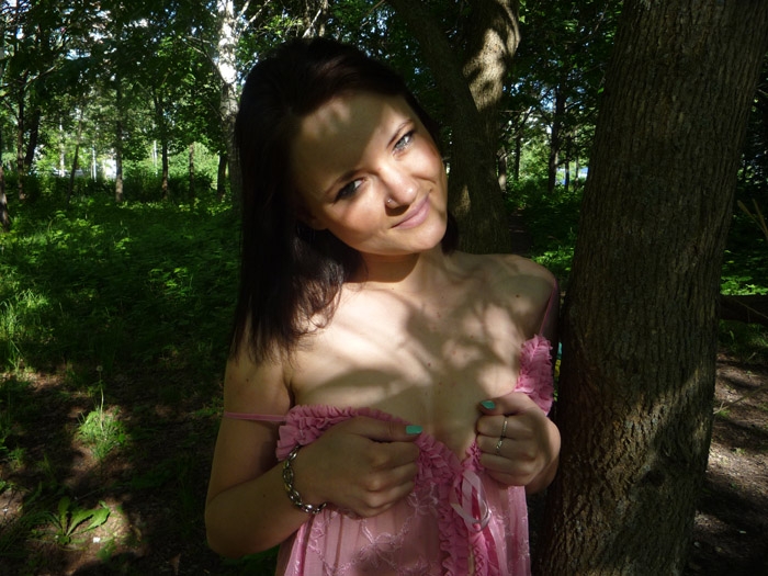 У меня множество услуг, от классического эскорта до различных фетишей. Позволь себе окунуться в мой омут страсти и удовольствия. Отзывы о моей работе свидетельствуют о моем профессионализме и умении доставить максимум удовольствия. Для твоего удобства прикрепляю свои фото. Жду в гости, чтобы рассказать тебе о всех возможностях и предоставить незабываемый опыт. 💋 22701, 20 лет